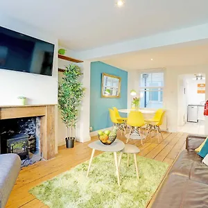 Apartment Sunny - By My Getaways - Free Parking, Brighton
